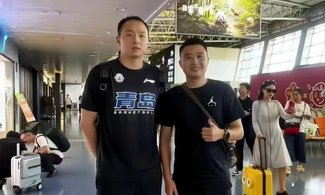img, 毕竟在北京, 易达成