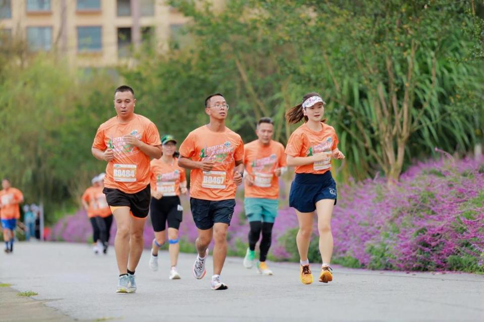 霞客在此留, 模全民健康 霞客在此留, 模全民健康